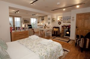 cowslip retreat 7.jpg